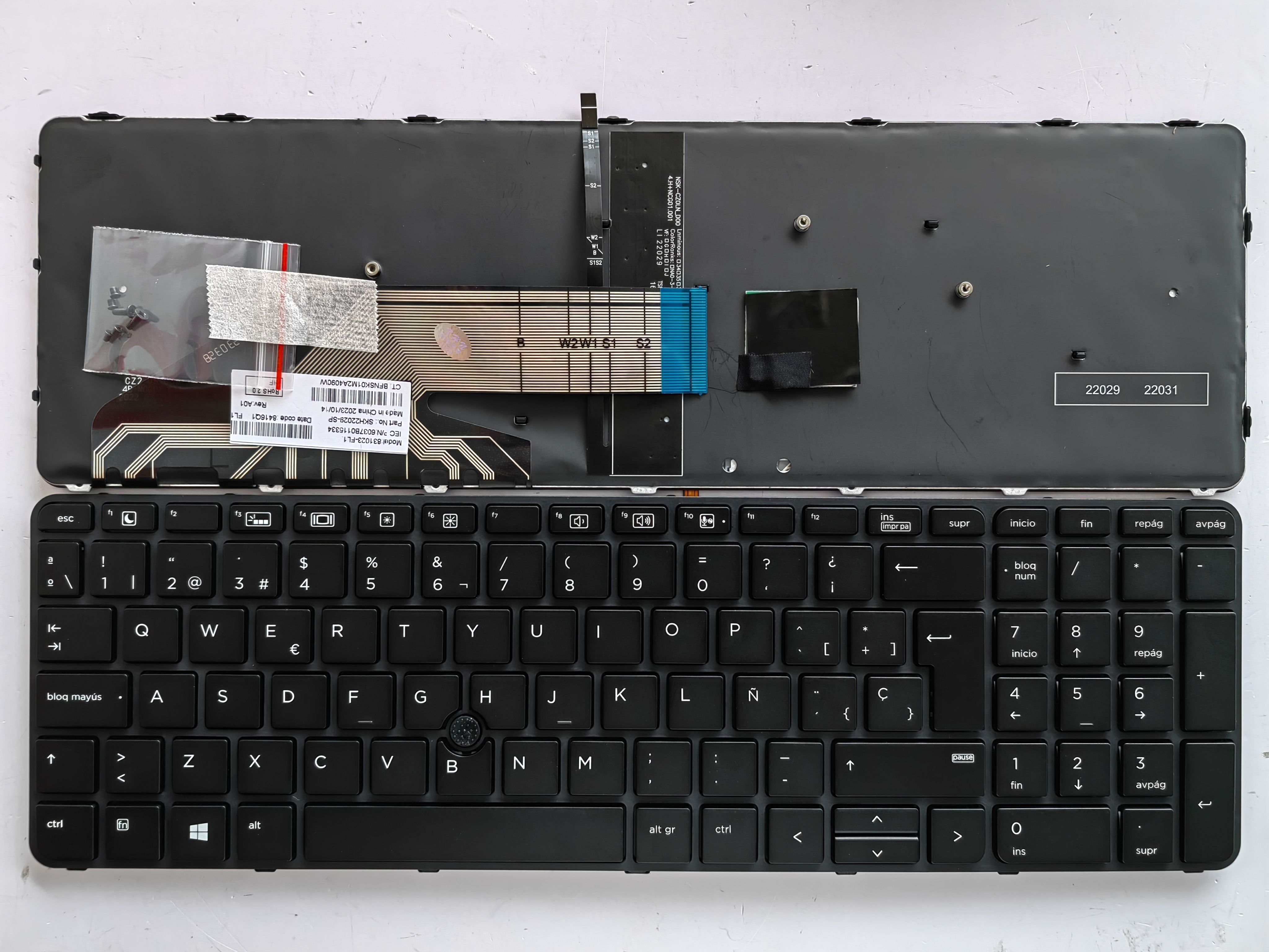 Picture of New Replacement Laptop Keyboard For HP 650G3/650G2/450G3/455G3/470G3/475G3 BLACK FRAME BLACK With Point Backlit (OEM) SP Layout